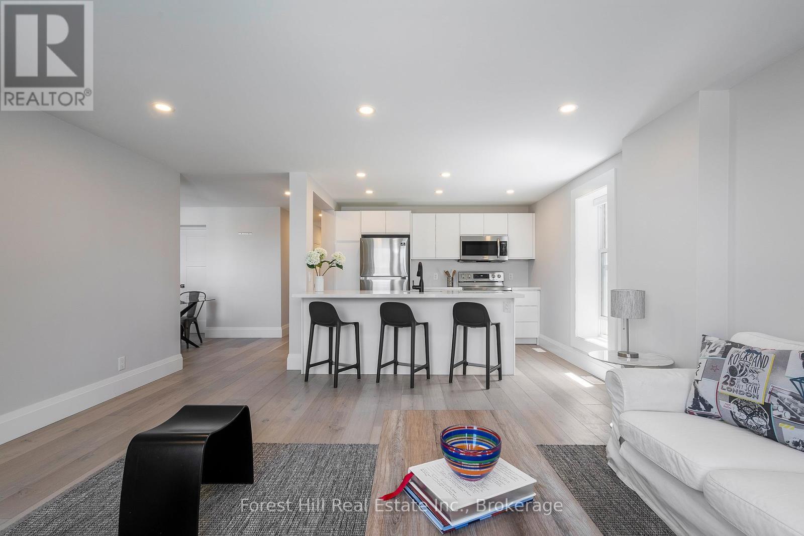 2 - 114 ONTARIO STREET, Collingwood, Ontario