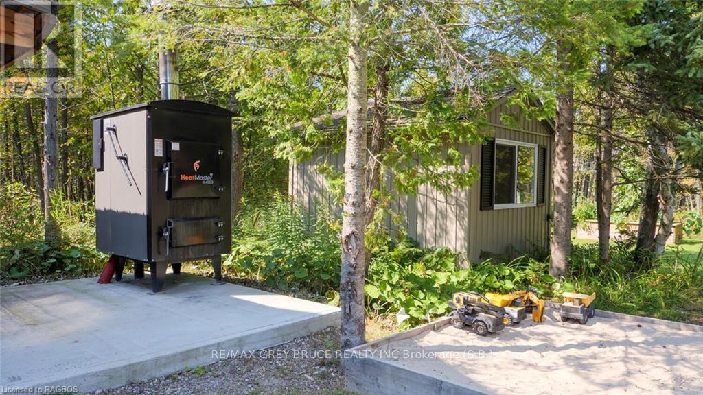 143 Oliphant Way, South Bruce Peninsula, Ontario  N0H 2T0 - Photo 35 - X10847555