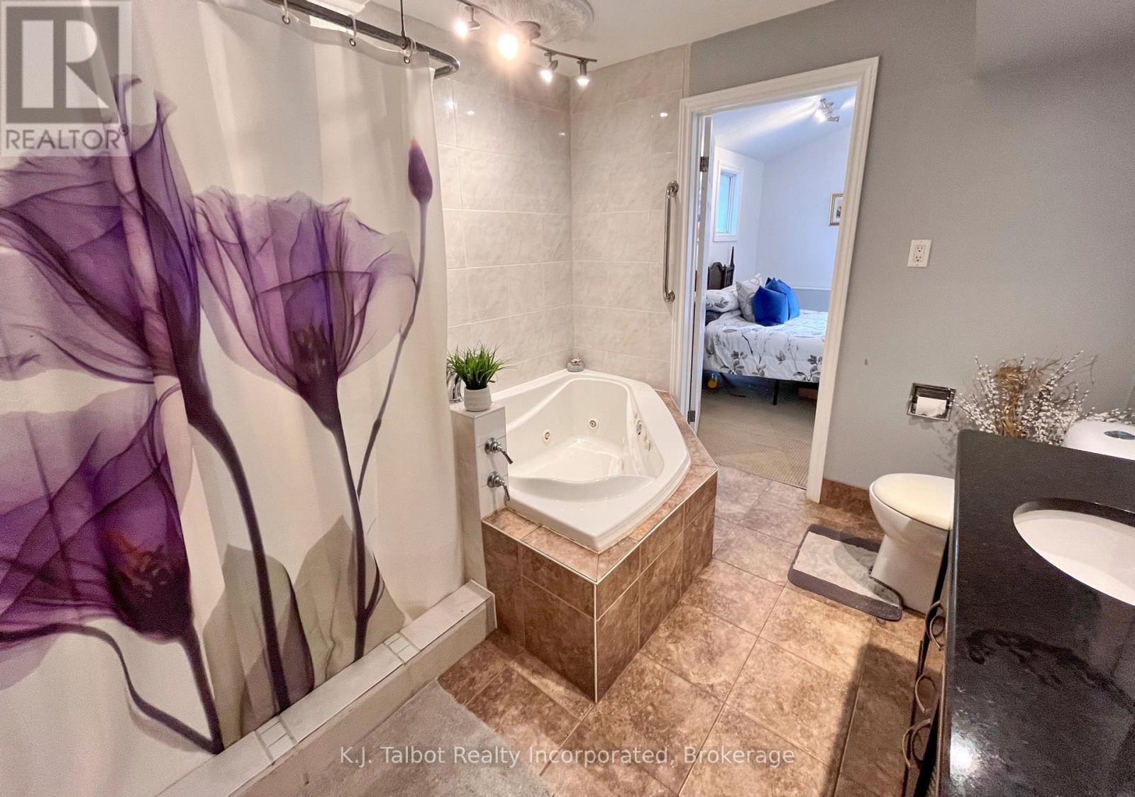 263 Eldon Street, Goderich (Goderich Town), Ontario  N7A 3R9 - Photo 13 - X11896333