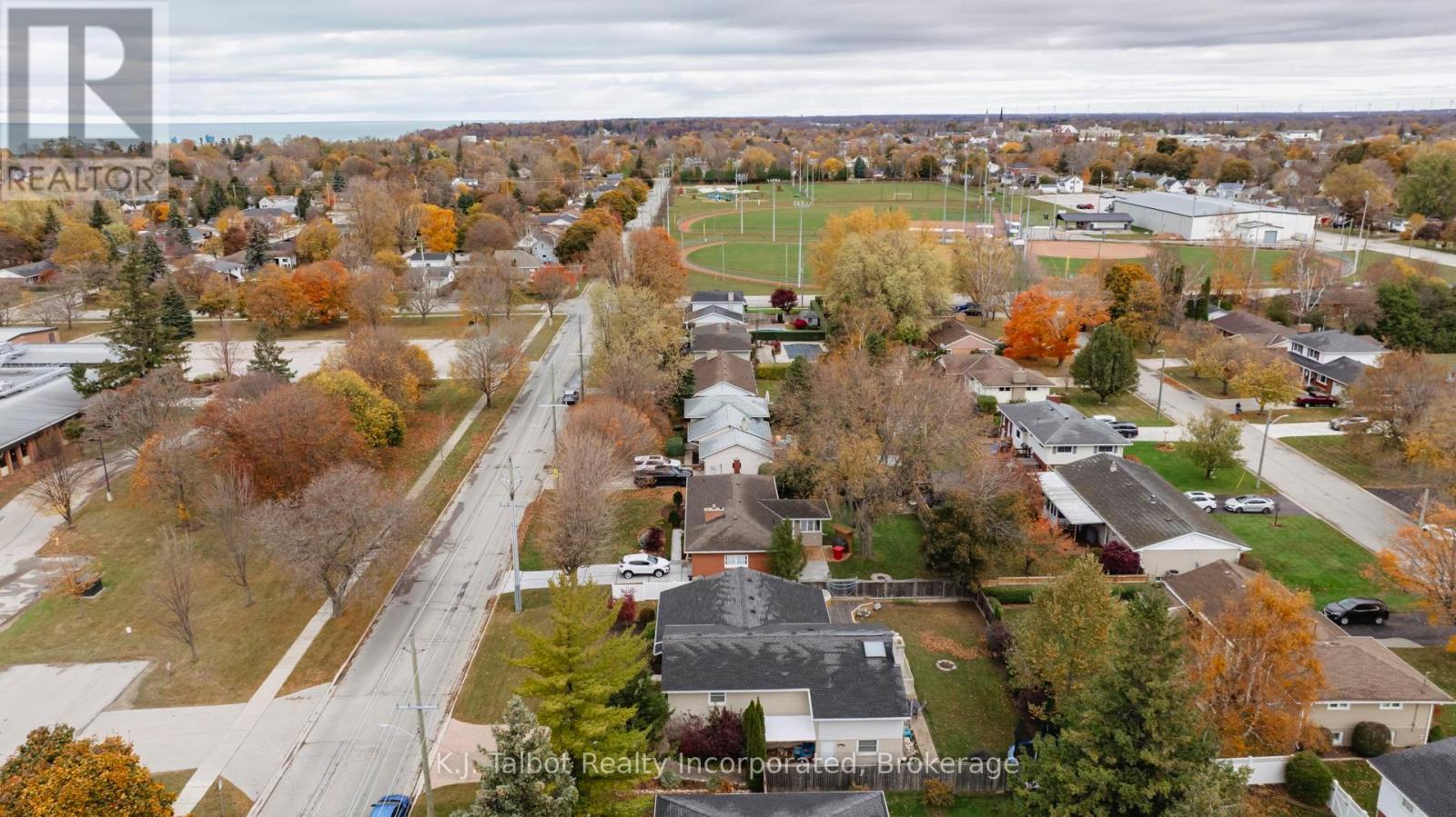 263 Eldon Street, Goderich (Goderich Town), Ontario  N7A 3R9 - Photo 2 - X11896333