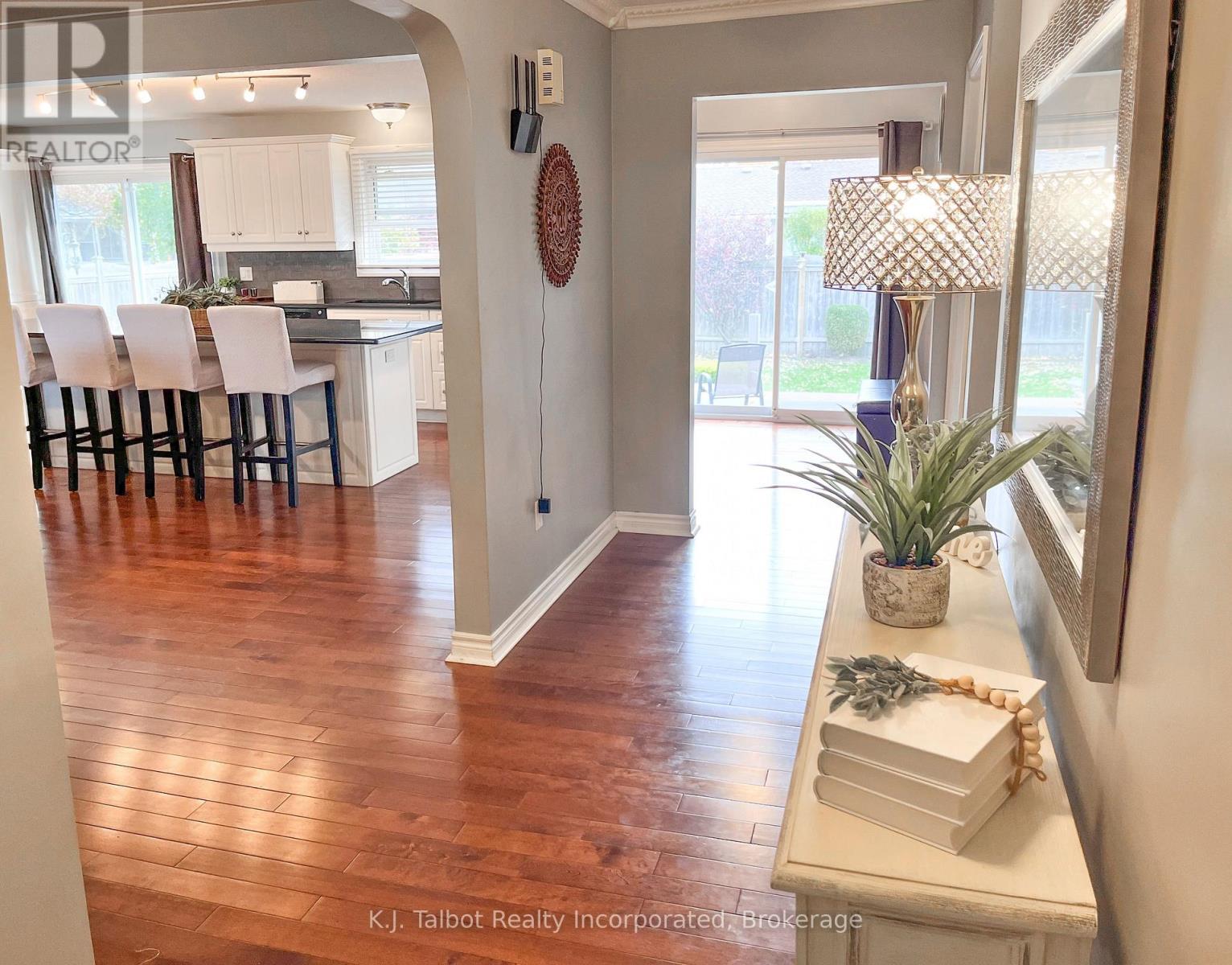 263 Eldon Street, Goderich (Goderich Town), Ontario  N7A 3R9 - Photo 5 - X11896333