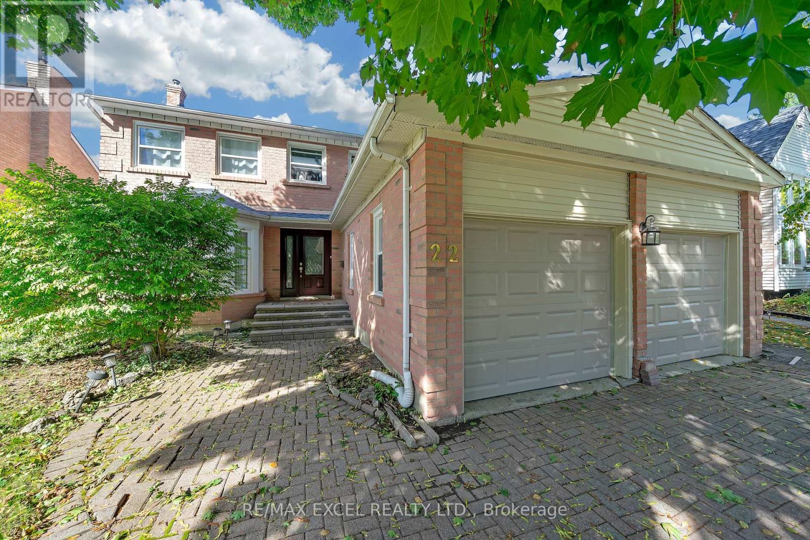 22 The Bridle Trail, Markham, Ontario  L3R 4E9 - Photo 2 - N11896311