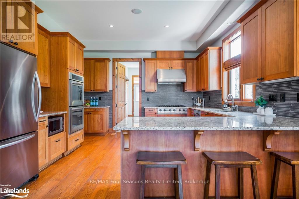 106 Manitou Court, Blue Mountains (Blue Mountain Resort Area), Ontario  L9Y 0B6 - Photo 14 - X10436526