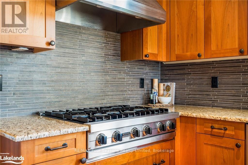 106 Manitou Court, Blue Mountains (Blue Mountain Resort Area), Ontario  L9Y 0B6 - Photo 16 - X10436526