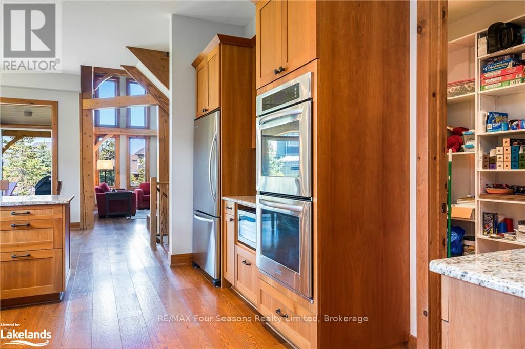 106 Manitou Court, Blue Mountains (Blue Mountain Resort Area), Ontario  L9Y 0B6 - Photo 17 - X10436526