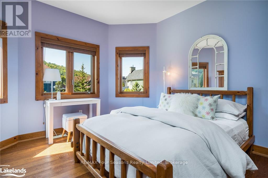 106 Manitou Court, Blue Mountains (Blue Mountain Resort Area), Ontario  L9Y 0B6 - Photo 26 - X10436526