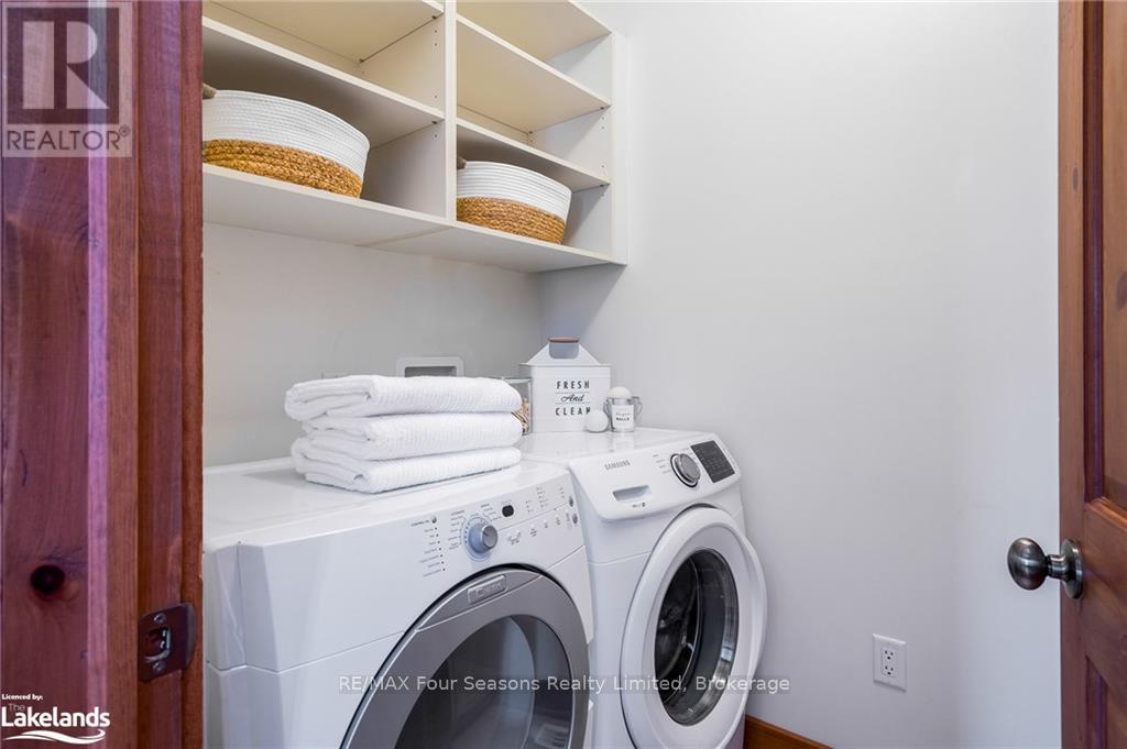 106 Manitou Court, Blue Mountains (Blue Mountain Resort Area), Ontario  L9Y 0B6 - Photo 30 - X10436526