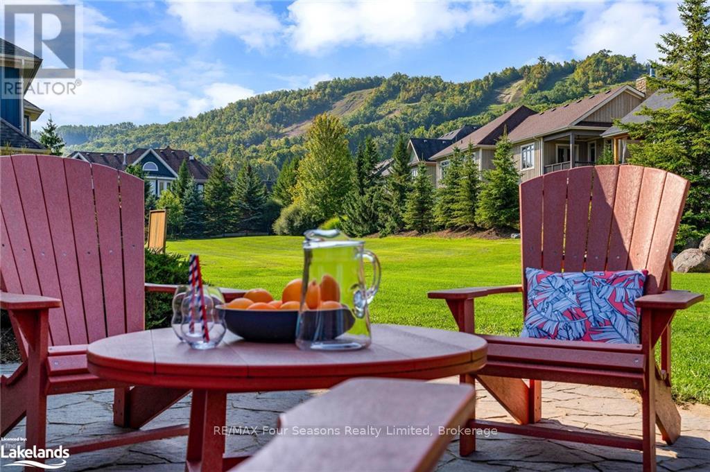 106 Manitou Court, Blue Mountains (Blue Mountain Resort Area), Ontario  L9Y 0B6 - Photo 4 - X10436526