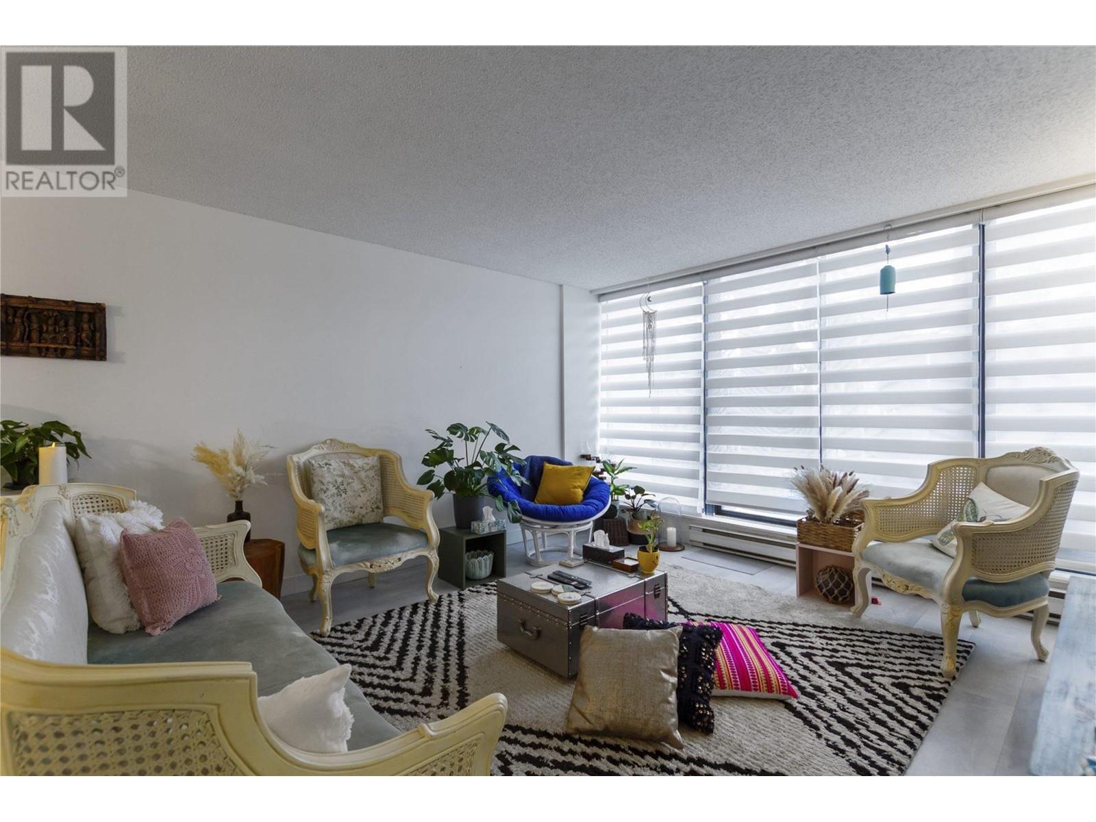 201 6540 Burlington Avenue, Burnaby, British Columbia  V5H 4G3 - Photo 6 - R2950951