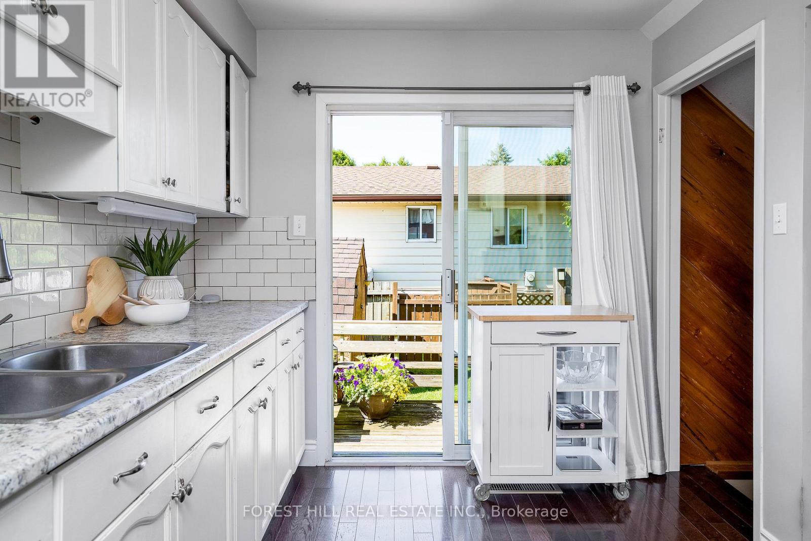 10 Leslie Drive, Collingwood, Ontario  L9Y 4P2 - Photo 12 - S10420047