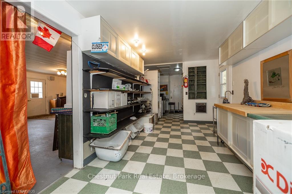 7078 Highway 6, Northern Bruce Peninsula, Ontario  N0H 2R0 - Photo 13 - X11880012