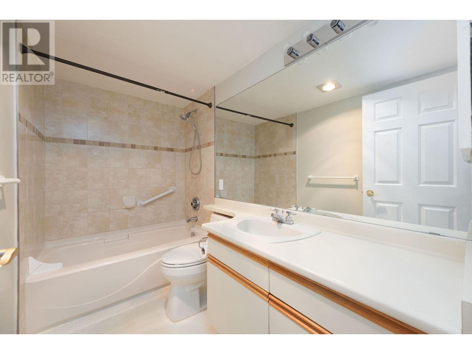 312 2800 Chesterfield Avenue, North Vancouver, British Columbia  V7N 4M1 - Photo 4 - R2950966