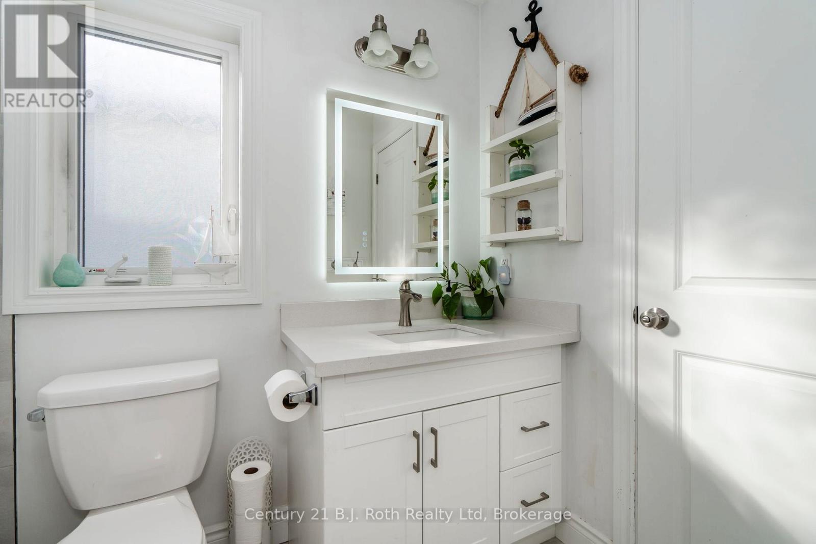 35 Ralph Dalton Boulevard, Tay, Ontario  L0K 2A0 - Photo 18 - S11887054