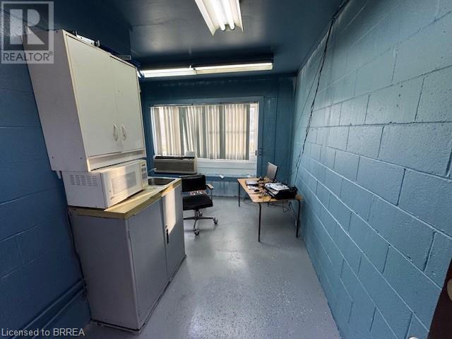 43 Spalding Drive Unit# 3, Brantford, Ontario  N3T 6B7 - Photo 3 - 40685173