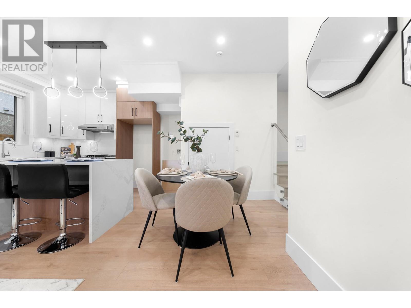 Listing Picture 3 of 40 : 1 7668 MAIN STREET, Vancouver / 溫哥華 - 魯藝地產 Yvonne Lu Group - MLS Medallion Club Member