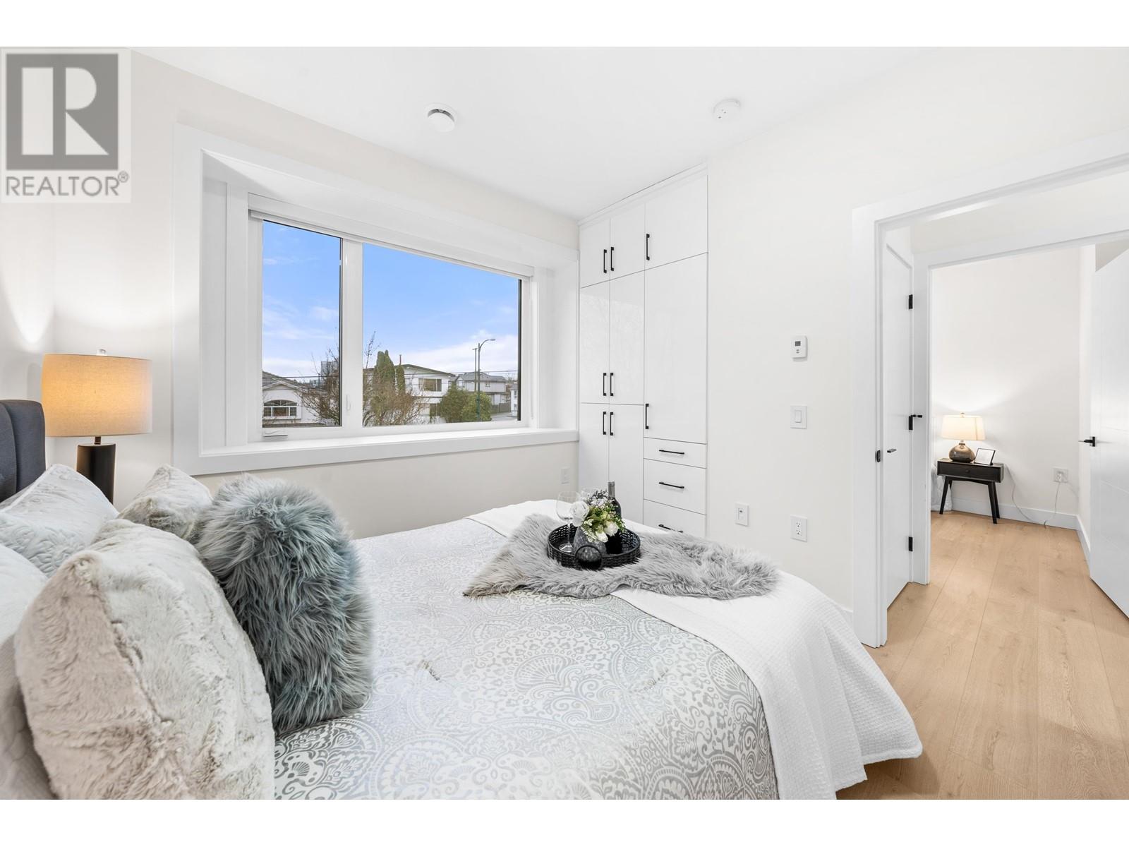 Listing Picture 25 of 40 : 1 7668 MAIN STREET, Vancouver / 溫哥華 - 魯藝地產 Yvonne Lu Group - MLS Medallion Club Member