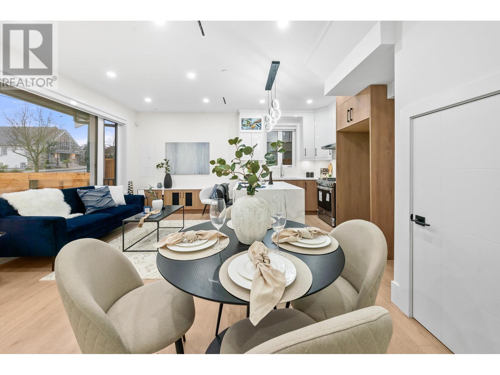 Listing Picture 31 of 40 : 1 7668 MAIN STREET, Vancouver / 溫哥華 - 魯藝地產 Yvonne Lu Group - MLS Medallion Club Member