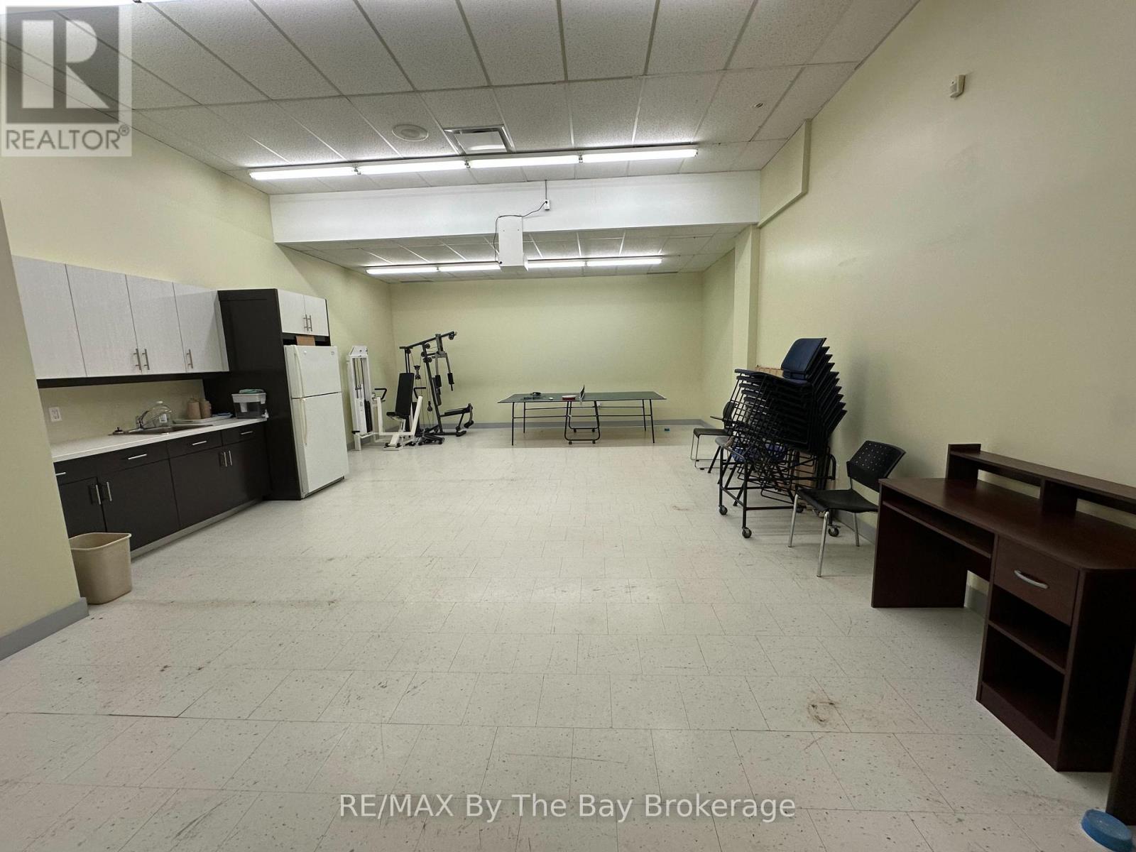 3 - 818 Mosley Street, Wasaga Beach, Ontario  L9Z 2J3 - Photo 11 - S11896533