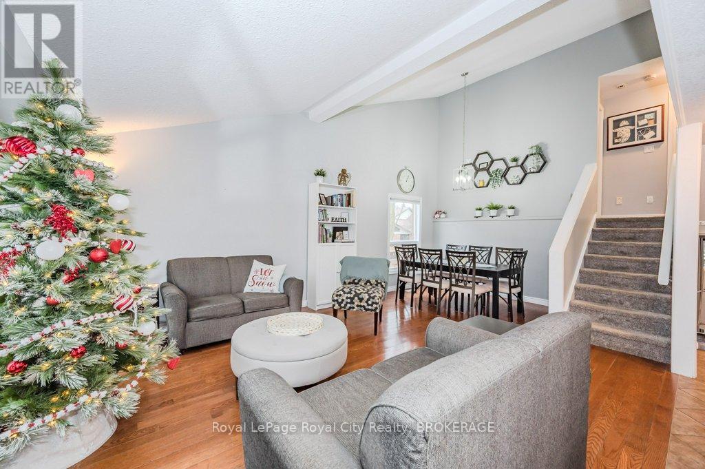 14 Primrose Lane, Guelph, Ontario  N1H 7V4 - Photo 6 - X11896517