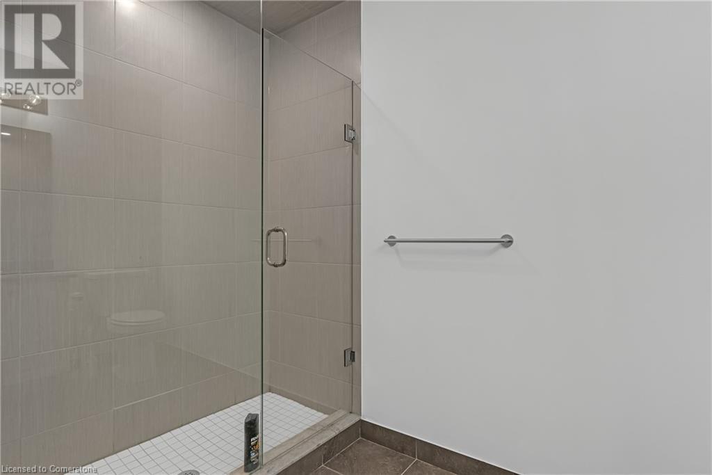 16 Concord Place Unit# 431, Grimsby, Ontario  L3M 4E8 - Photo 11 - XH4197892