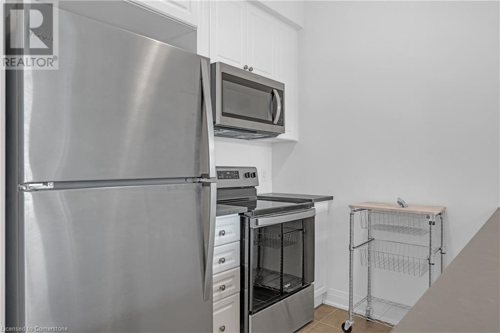 16 Concord Place Unit# 431, Grimsby, Ontario  L3M 4E8 - Photo 3 - XH4197892