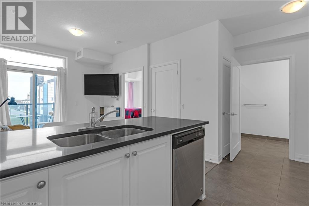 16 Concord Place Unit# 431, Grimsby, Ontario  L3M 4E8 - Photo 9 - XH4197892