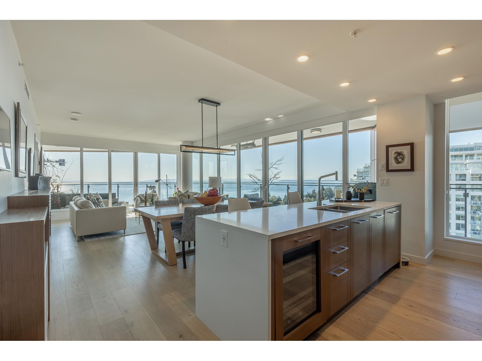 Property at PH5 1439 GEORGE STREET image 3