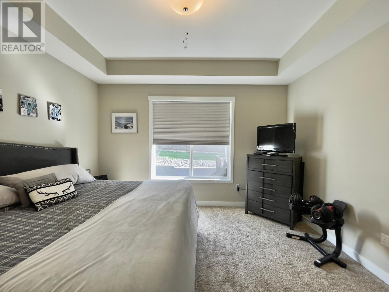 Property at 2050 LAWRENCE Avenue image 1