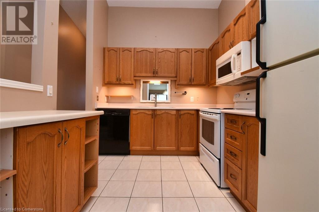 60 Rice Avenue Unit# 8, Hamilton, Ontario  L9C 7S3 - Photo 2 - 40683620