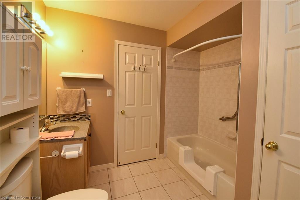 60 Rice Avenue Unit# 8, Hamilton, Ontario  L9C 7S3 - Photo 28 - 40683620