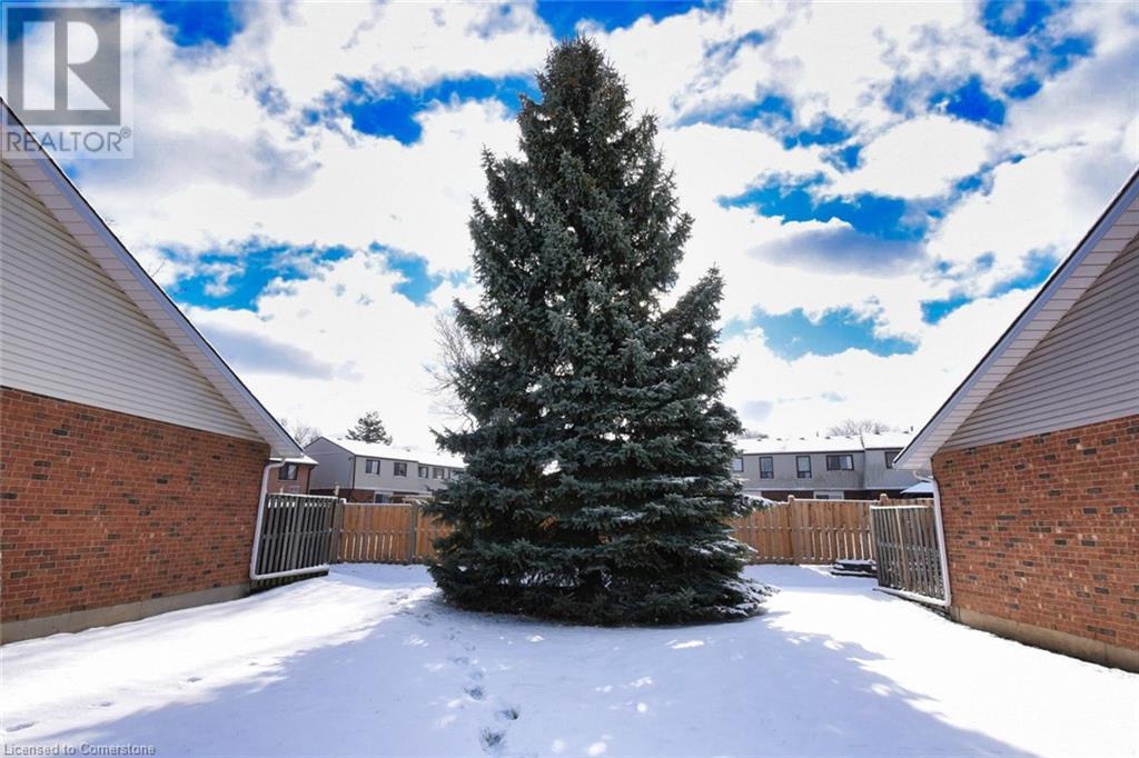 60 Rice Avenue Unit# 8, Hamilton, Ontario  L9C 7S3 - Photo 32 - 40683620