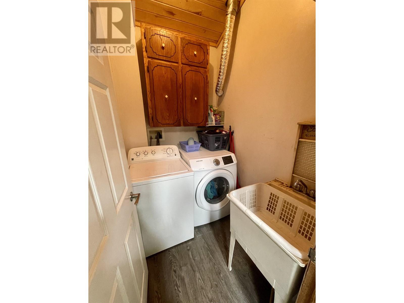 6192 Hunt Road, 100 Mile House, British Columbia  V0K 2E3 - Photo 17 - R2950976