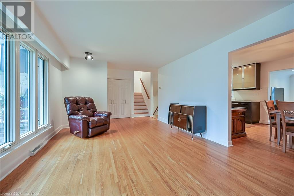 15 Pinehurst Drive, Hamilton, Ontario  L8T 4J1 - Photo 7 - 40685804