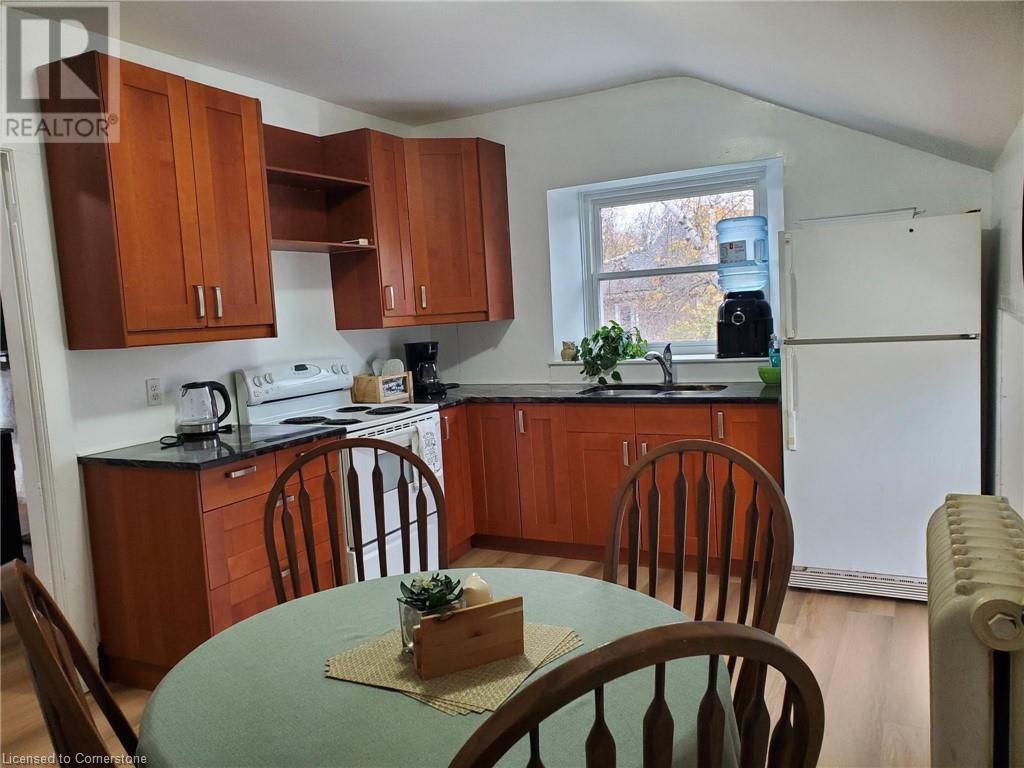 59 Bruce Street Unit# Upper Apt #3, Cambridge, Ontario  N1R 2E5 - Photo 4 - 40685363