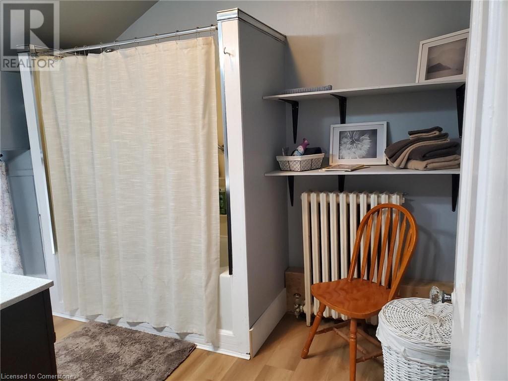 59 Bruce Street Unit# Upper Apt #3, Cambridge, Ontario  N1R 2E5 - Photo 13 - 40685363