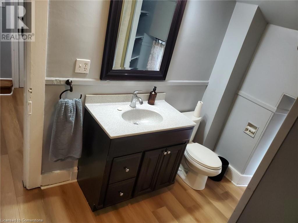 59 Bruce Street Unit# Upper Apt #3, Cambridge, Ontario  N1R 2E5 - Photo 11 - 40685363