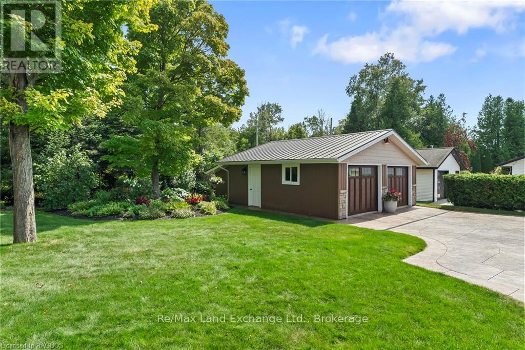 98 North Shore Road, Saugeen Shores, Ontario  N0H 2C6 - Photo 8 - X11879928