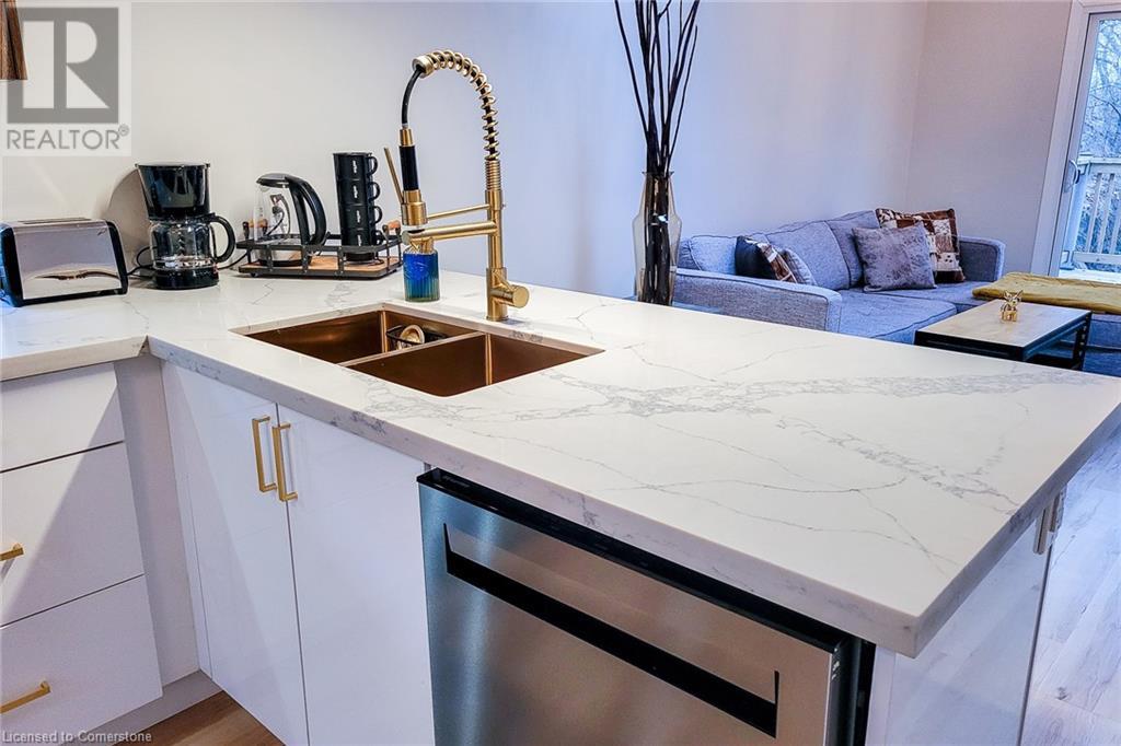 5759 Robinson Street, Niagara Falls, Ontario  L2G 2B3 - Photo 22 - 40685860