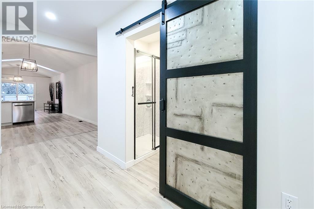 5759 Robinson Street, Niagara Falls, Ontario  L2G 2B3 - Photo 16 - 40685860