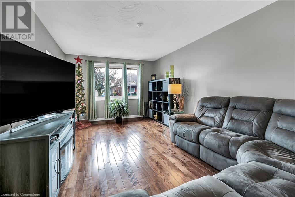 253 Thorner Drive, Hamilton, Ontario  L8V 2M6 - Photo 7 - 40685694