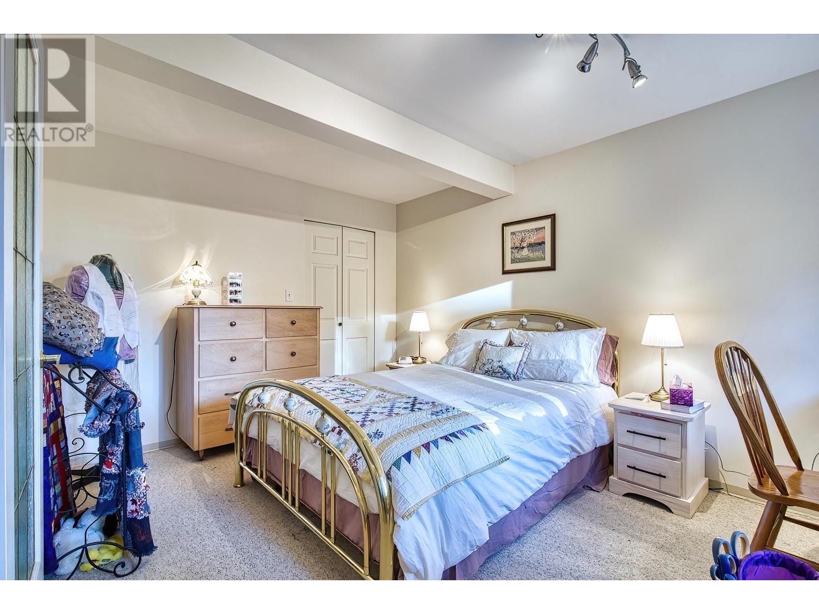 1390 Gower Point Road, Gibsons, British Columbia  V0N 1V3 - Photo 25 - R2950211