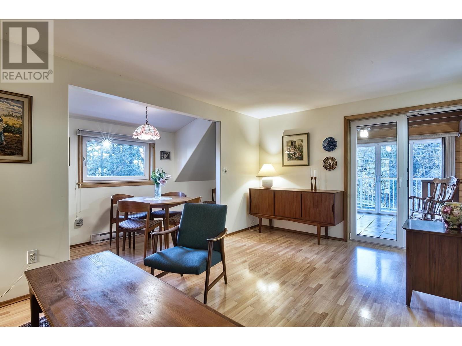 1390 Gower Point Road, Gibsons, British Columbia  V0N 1V3 - Photo 12 - R2950211