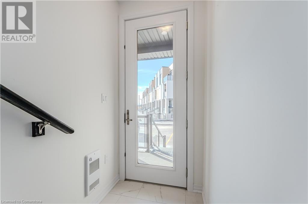 142 Foamflower Place Unit# A012, Waterloo, Ontario  N2V 0G9 - Photo 2 - 40651799