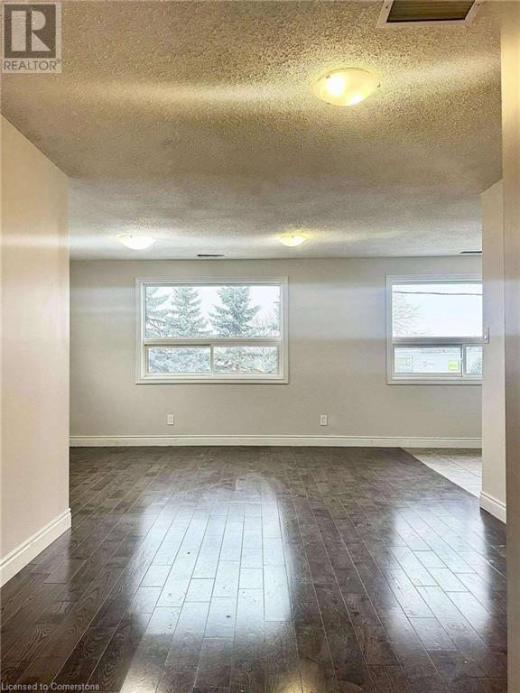 15 Easton Street, Cambridge, Ontario  N1R 1G3 - Photo 6 - 40685776