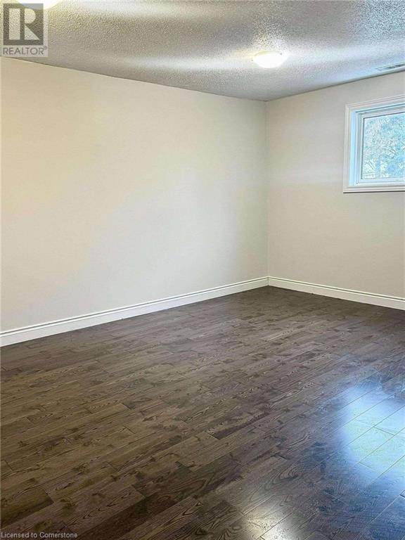 15 Easton Street, Cambridge, Ontario  N1R 1G3 - Photo 3 - 40685776