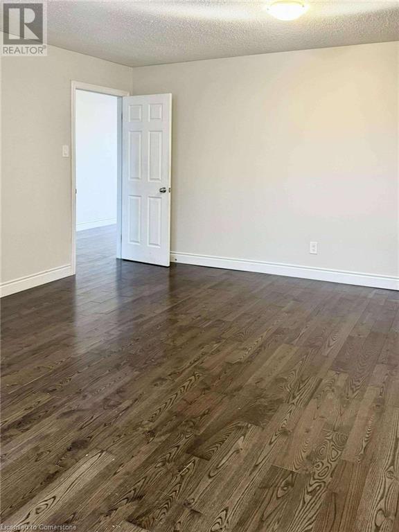 15 Easton Street, Cambridge, Ontario  N1R 1G3 - Photo 8 - 40685776