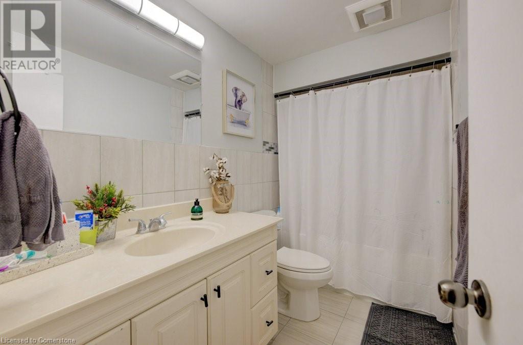 184 Gatewood Road, Kitchener, Ontario  N2M 4E4 - Photo 18 - 40682127