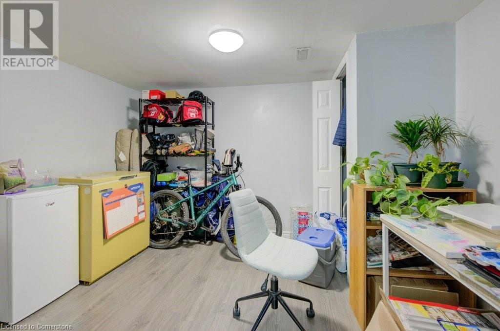 184 Gatewood Road, Kitchener, Ontario  N2M 4E4 - Photo 27 - 40682127