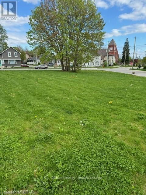 84 King Street, Central Huron, Ontario  N0M 1G0 - Photo 2 - X10782383