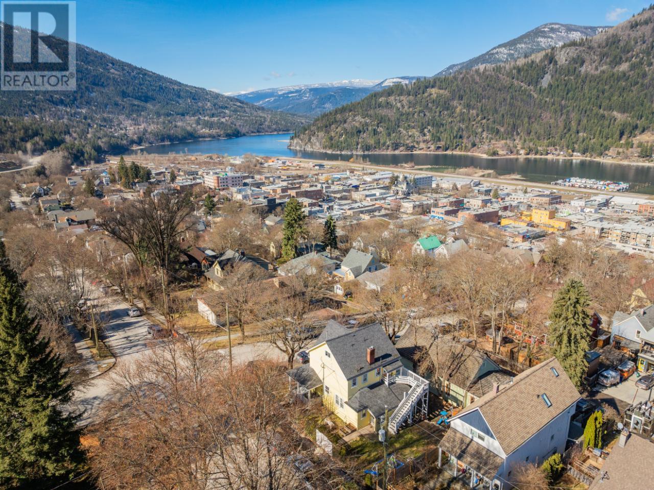 723 Hendryx Street, Nelson, British Columbia  V1L 2B1 - Photo 8 - 10330571